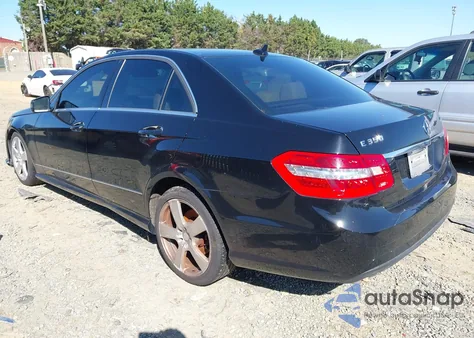 2011 Mercedes-Benz E 350 4Matic z USA, uszkodzony, nr VIN WDDHF8HB5BA455029